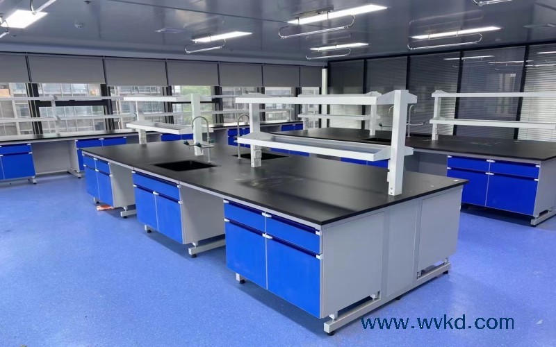 新疆库尔勒二师医院检验科总包竣工案例|华锐净化工程1200㎡检验实验室2022年6月开工一次性验收合格